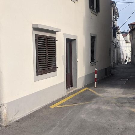 Apartma Ela Koper Luaran gambar