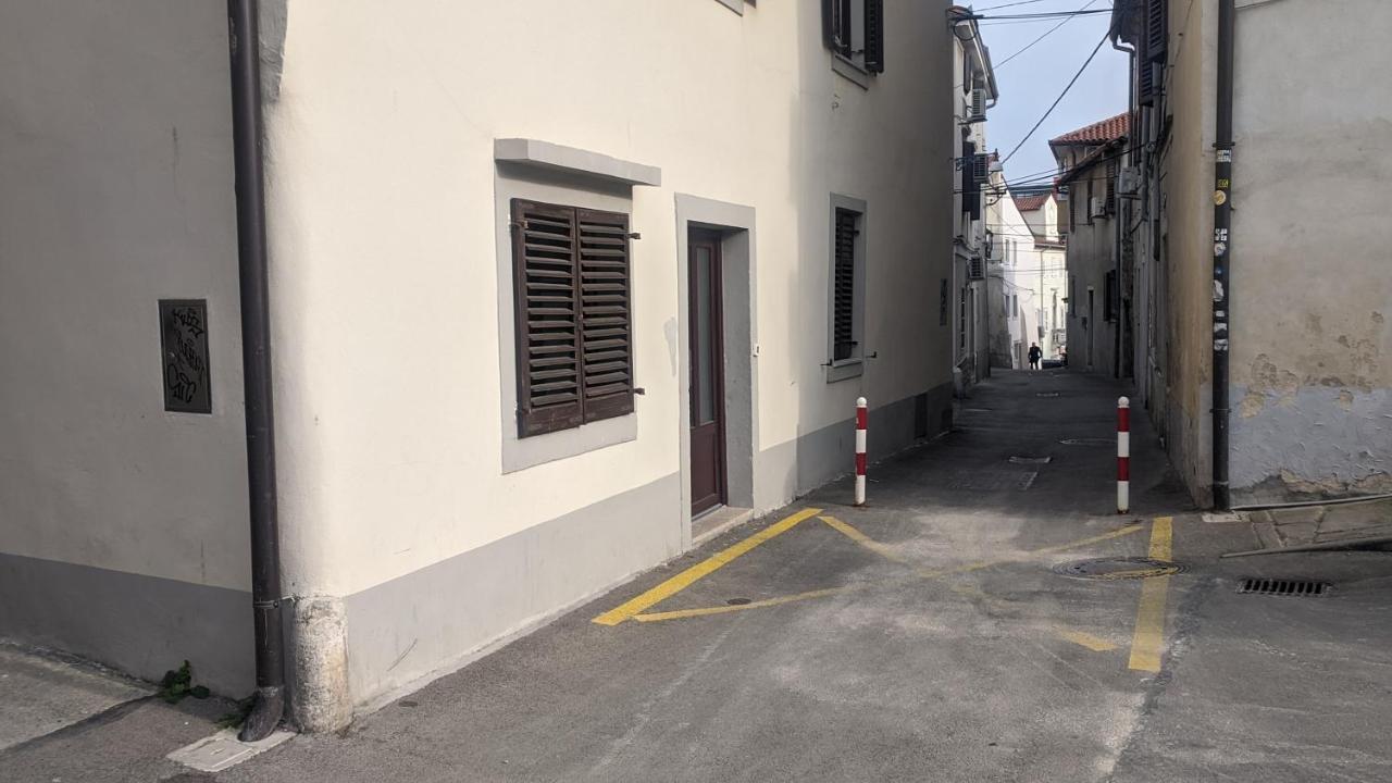 Apartma Ela Koper Luaran gambar